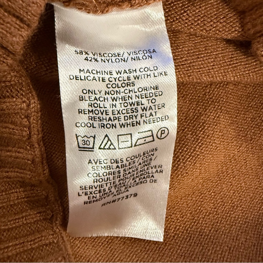 5 for $25!! Ann Taylor Factory Camel Color V Neck Sweater XS - Picture 7 of 8